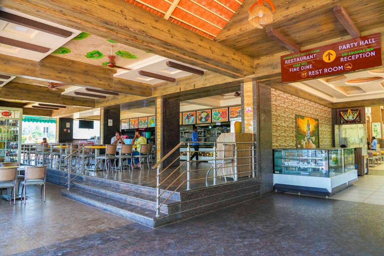 Sri Krishna Inn - Kempegowda Airport Bangalore Devanahalli Bagian luar foto