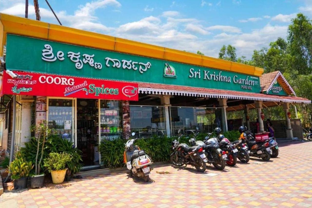 Sri Krishna Inn - Kempegowda Airport Bangalore Devanahalli Bagian luar foto